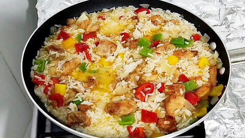 DELICIOUS CHICKEN WITH RICE, EASY RECIPE
