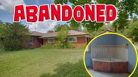 Exploring an Abandoned Decaying 1960s Bungalow (HOT TUB TIME MACHINE!)