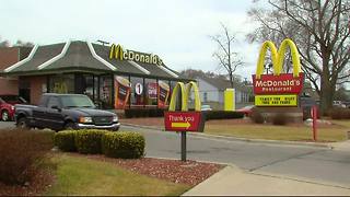 McDonald's to implement touch-screen order kiosks