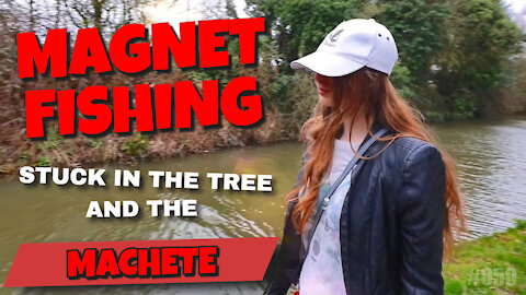 Magnet Fishing Stuck in a Tree and the Machete. DANGEROUS WEAPON!