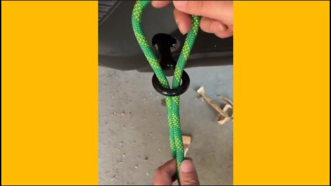 how to tie a rope behind a car