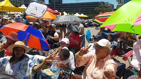 SOUTH AFRICA - Cape Town - Tweede Nuwe Jaar Cape Town Street Parade (Video) (SwF)
