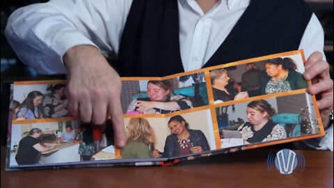 How to print a customized photo book online