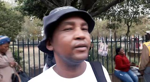 SOUTH AFRICA - KwaZulu-Natal - Interviews with people surrounding Zuma Trial - Day 2 (Videos) (fxs)