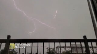 Eerie lightning captured in slow-motion