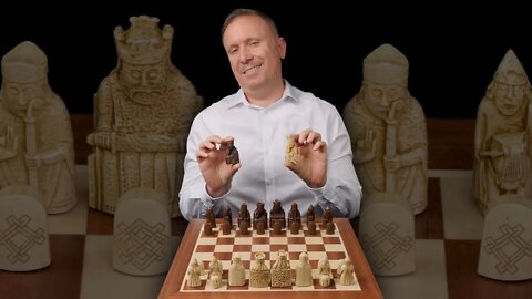 The Regency Isle of Lewis and Mahogany Chess Set mid sized [RCPB479]