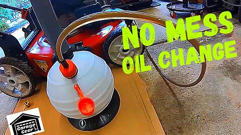 CHANGE THE OIL IN YOUR SMALL ENGINE WITHOUT MAKING A MESS! Use An Oil Extractor!