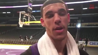 Lonzo Ball Doesn't Defend Luke Walton From His Dad's Criticism