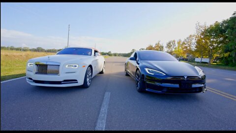 Tesla Plaid vs $400K Rolls Royce Dawn