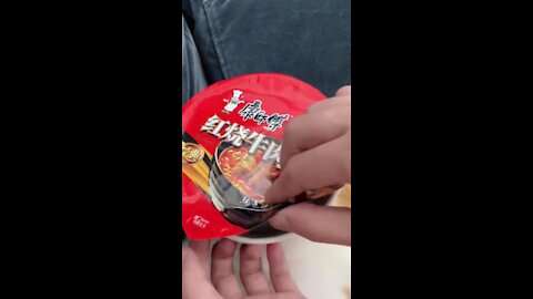 Instant Noodles‼ ️What the hell are you doing?