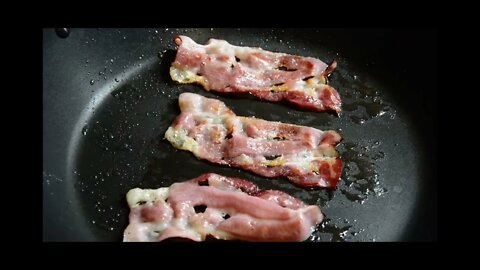 How To Make Bacon And Eggs - Best Recipe - Simple Bacon and Eggs Recipe - TheReelsPlace