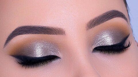 Silver Smokey Eye Makeup Tutorial | Natasha Denona YUCCA Palette Arab Glam