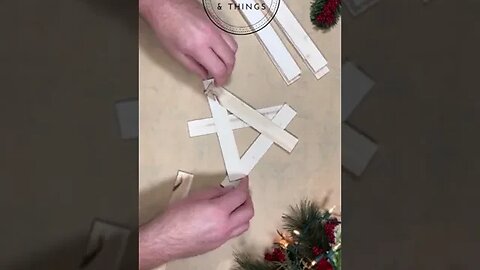 Christmas Rustic Decor - Shorts - Christmas DIY