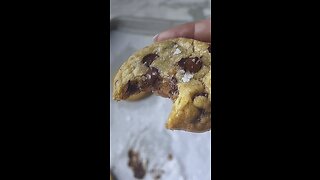 Chocolate chip cookie #ViralShot #ChocolateChipCookieViral