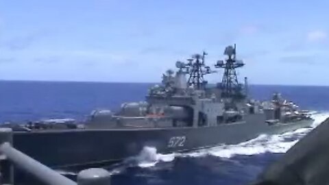 US And Russian Warships Nearly Collide In Pacific Ocean