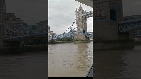 LONDON BOAT CRUISE 🇬🇧 🚤 #towerbridge #londonvlog #boattrip #ukvlog #londonvlog