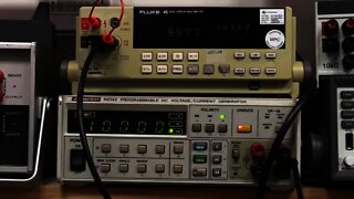 EEVblog #791 - Ebay Fluke 45 Multimeter Teardown