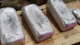 Casting more aluminum ingots