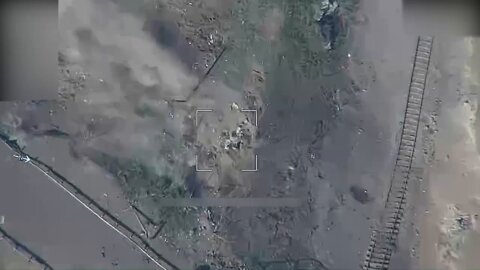 Russian KUB-BLA kamikaze drone strikes a Ukrainian position