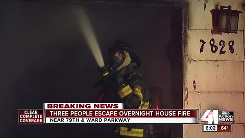 3 people, cat escape house fire on Ward Parkway