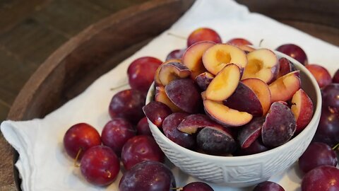 The Right Way to Freeze Plums [Long Term Food Preservation]