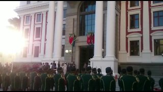 #SONA2017: President Jacob Zuma enters Parliament with Speaker (8DB)