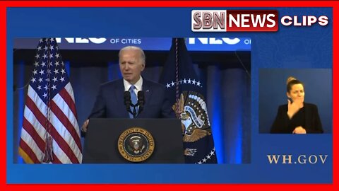 JOE BIDEN SPEAKS TO LEAGUE OF CITIES, FORGETS HIS MASK AND SHUFFLES OFF THE STAGE - 6124