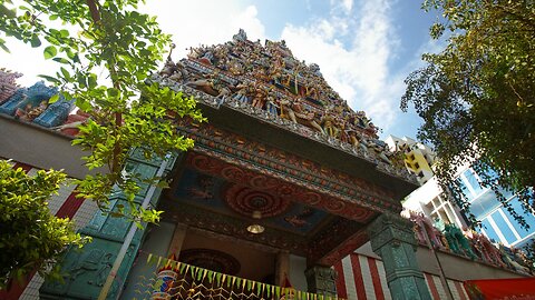 Tour of Sri Veeramakaliamman Temple in Little India Singapore.
