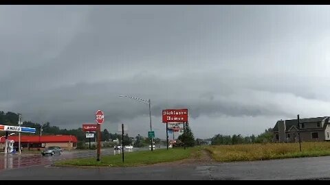Wild Looking Shelf Cloud Rolls Over Town Ahead Of ELS 503, A Storm Is Coming Behind! | Jason Asselin
