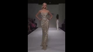 Sherri Hill Fall/Winter 2018-19 Runway Collection