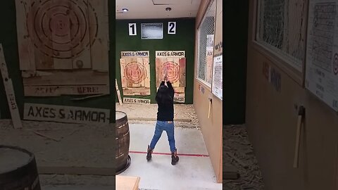 Axe throw'in