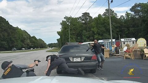 Deputies' Traffic Stop Turn Into a Wild Shoot Out