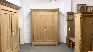 Very Tall French Antique Pine Wardrobe (Dismantles) (V6000H) @PinefindersCoUk