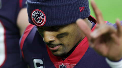 Deshaun Watson GHOSTING Texans, Hasn't Answered Calls From Front Office & Is 'Extremely Unhappy'