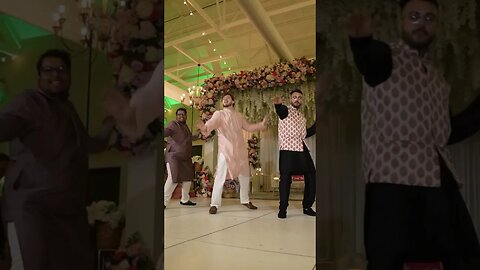 We love it when our American grooms do performances on desi songs #wedding #bollywood #dance