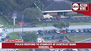 Suspected gunman barricades himself in SunTrust bank in Sebring, surrenders to SWAT after standoff