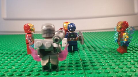 LEGO Iron Man VS Captain America