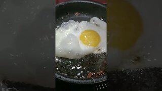 sunny side up egg #eggs #shortvideo #viralreels #viralvideo #breakfast