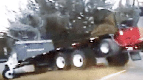 🚨Insane High-Speed Chase With Police In A Flatbed Truck