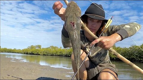 Primitive Bowfishing Flathead Catch & Cook! Pt.2