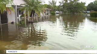 Sanibel businesses dealing with significant flooding