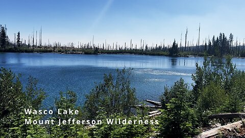 EXPLORING THE EPIC Wasco Lake Sapphire Sparkle Shoreline! | Three Fingered Jack Loop | 4K | Oregon