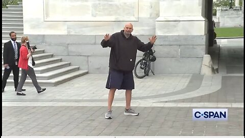 John Fetterman (D-PA) returns to Capitol Hill, after 2 months in psych ward.