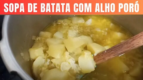 Receita de Sopa vegana de alho poró e batata.