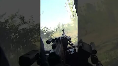 Ukrainian Uses Machine Gun and Grenade Launcher