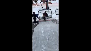 Snow Dog's Adorably Perfect Ski Lift Execution