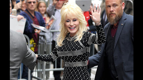 Dolly Parton 'proud' to have helped fund coronavirus vaccine