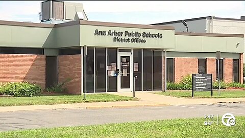 Ann Arbor community sounds off at board meeting regarding future of superintendent