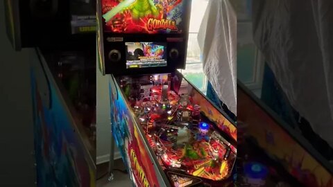 Godzilla 🦖LE pinball is Epic! 😮 #shorts