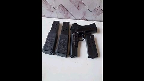 Glock -47-vs-glock-17-gen-5